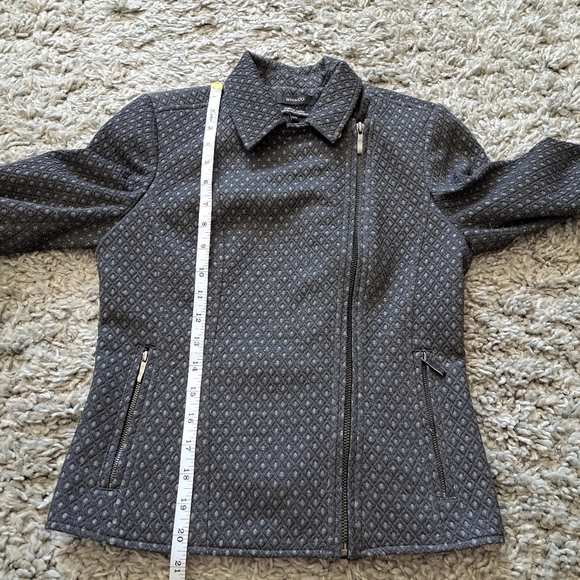RW&CO | Grey diamond pattern asymmetrical zipper women's jacket - Picture 9 of 14